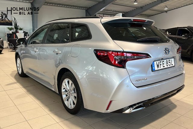 Toyota Corolla 2024 – bild 4
