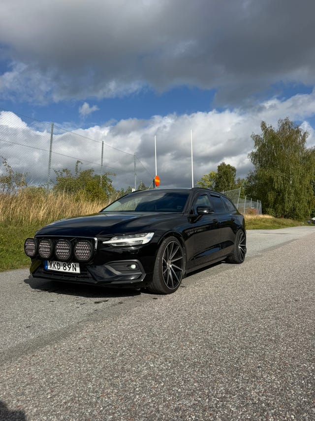Volvo V60 2020