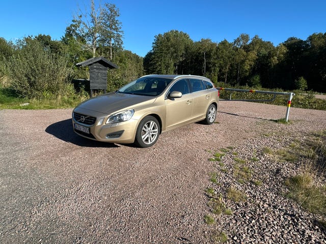 Volvo V60 2011
