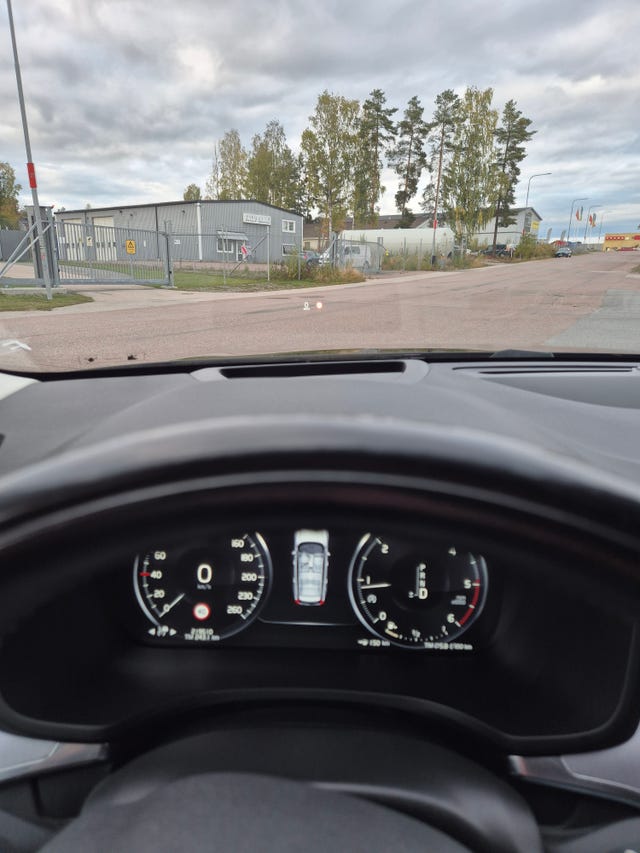 Volvo V60 2019 – bild 2