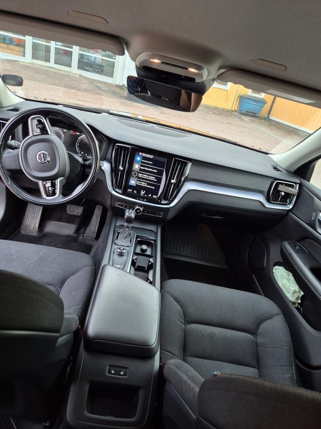 Volvo V60 2019 – bild 4