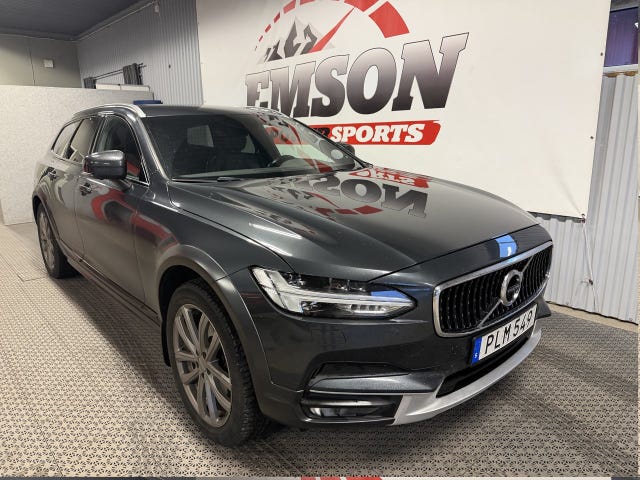 Volvo V90 Cross Country 2018