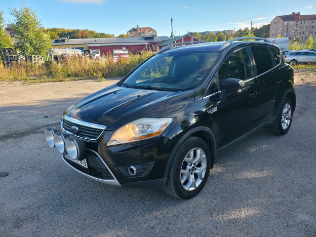 Ford Kuga 2011