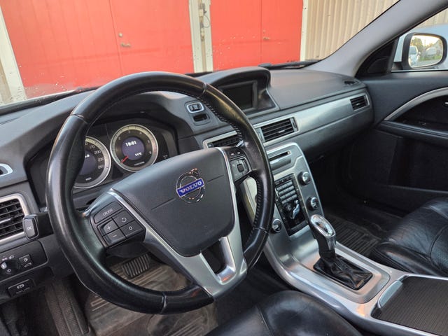 Volvo V70 2013 – bild 4