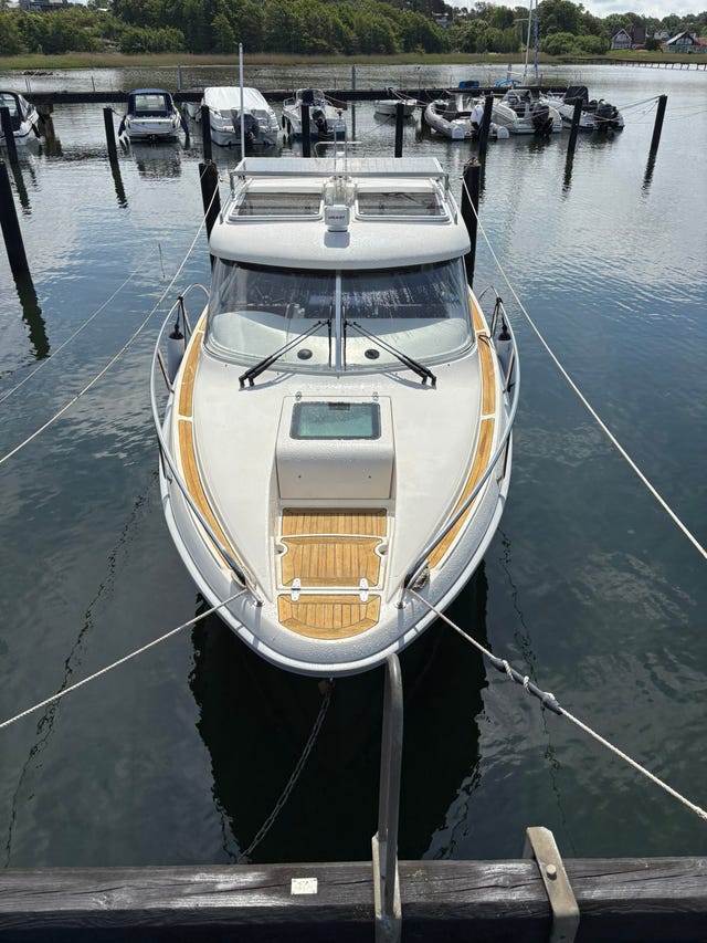 Aquador 23HT Volvopenta D3 190 HP Årsmodell 2009