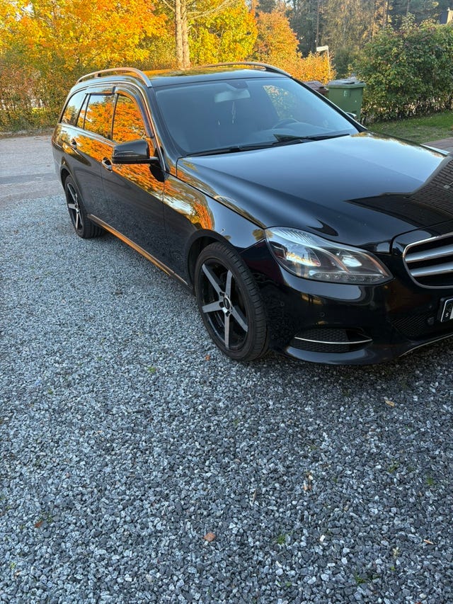 Mercedes-Benz E220 2016