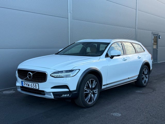 Volvo V90 Cross Country 2017