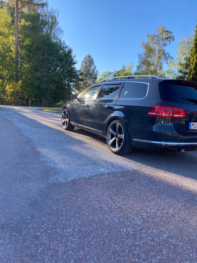 Volkswagen Passat 2013 – bild 2