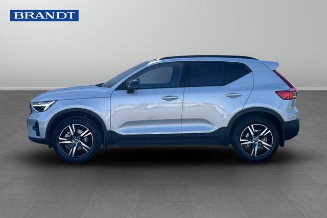 Volvo XC40 2025 – bild 3