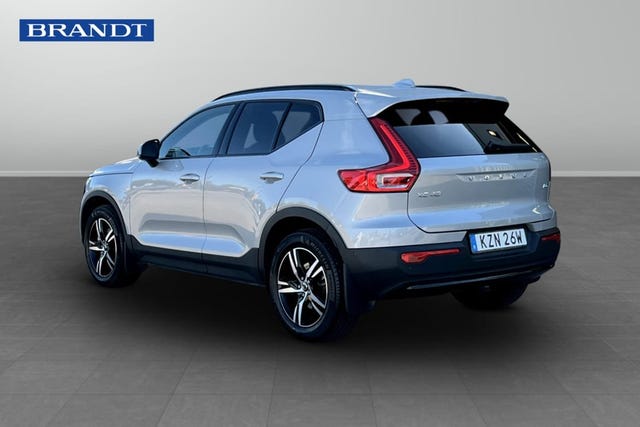 Volvo XC40 2025 – bild 2