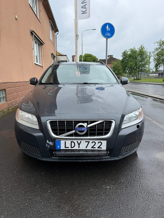Volvo V70 2011