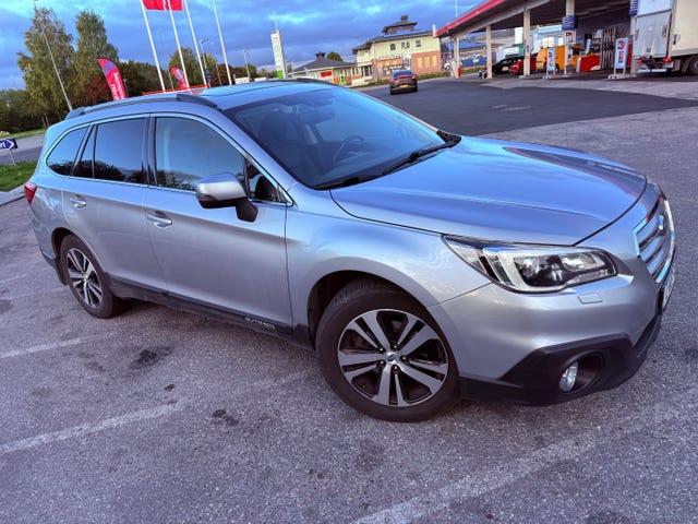 Subaru Outback 2017