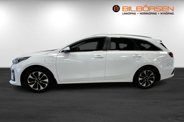 Kia Ceed 2021 – bild 4
