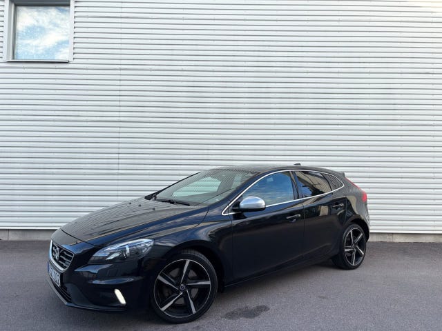 Volvo V40 2014