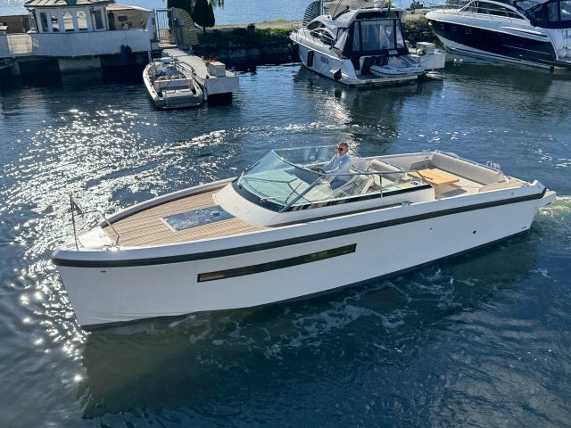 Delta 33 Open | 2* Volvo Penta D3 220 | 2013