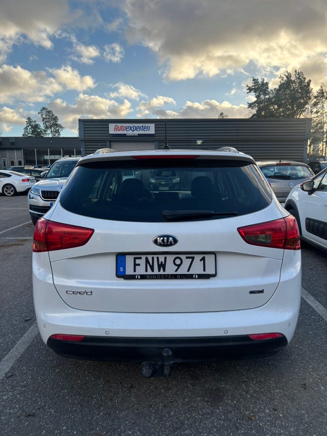 Kia Ceed 2015 – bild 4