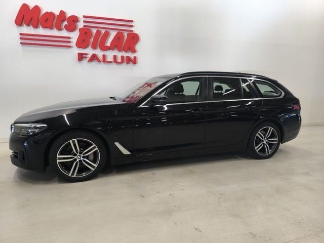 BMW 530e 2021