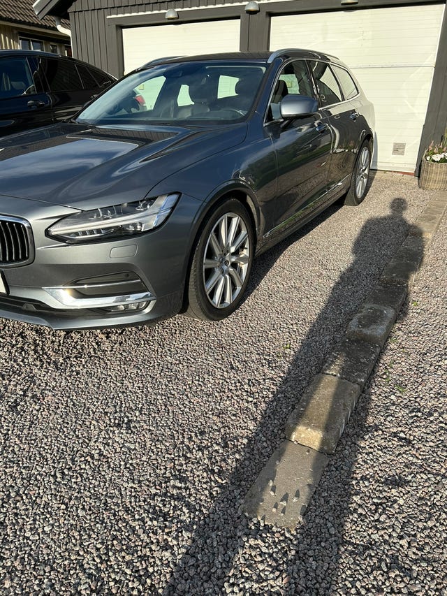 Volvo V90 2020