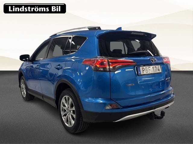 Toyota RAV4 2016 – bild 4