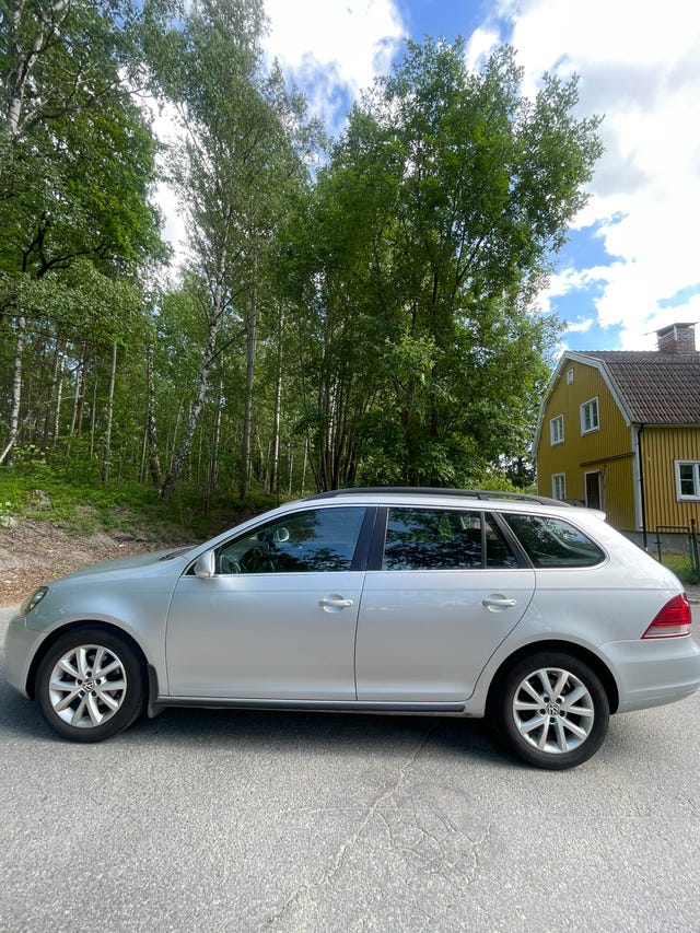 Volkswagen Golf VI 2011