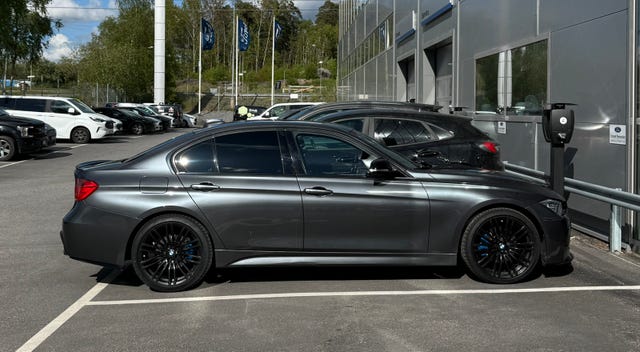 BMW 320d 2013 – bild 3