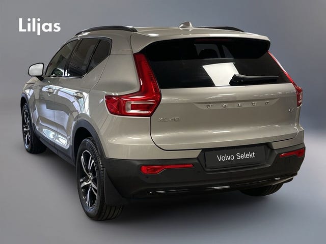 Volvo XC40 2025 – bild 4