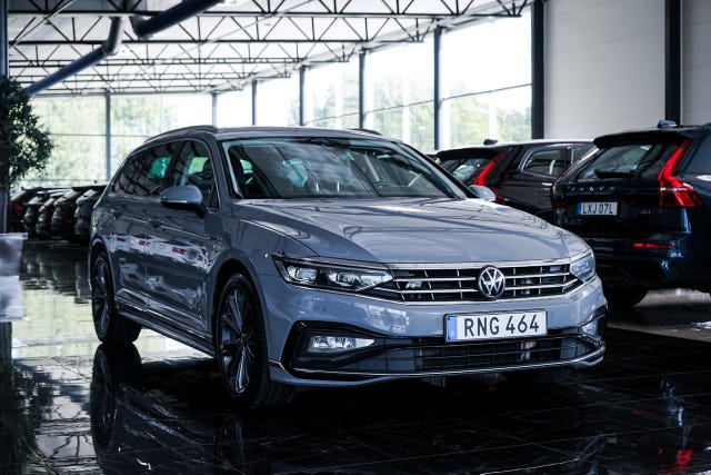 Volkswagen Passat 2022 – bild 2