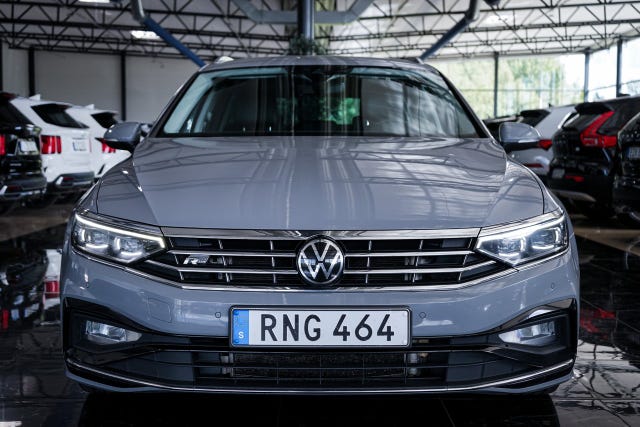 Volkswagen Passat 2022 – bild 3