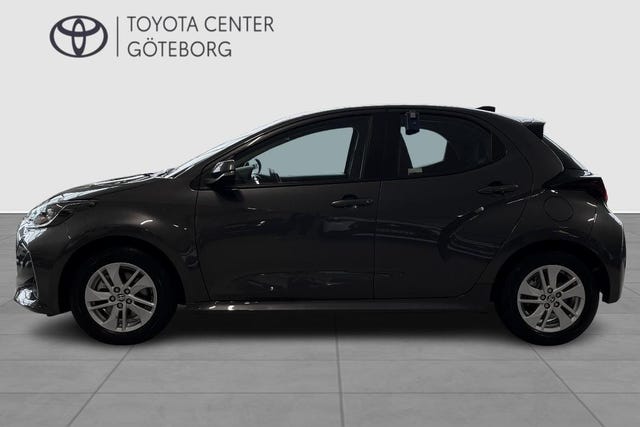 Toyota Yaris 2025 – bild 4