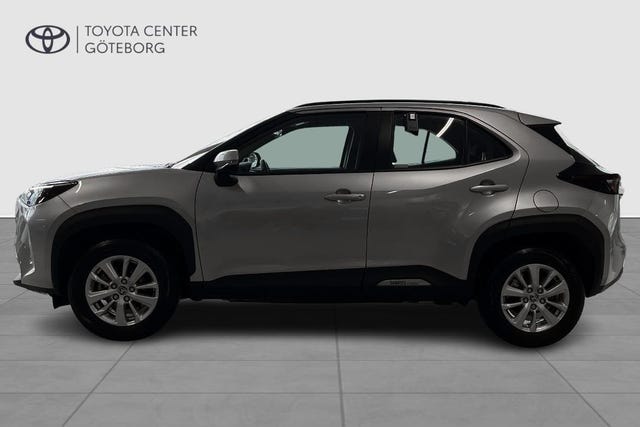 Toyota Yaris Cross 2025 – bild 4