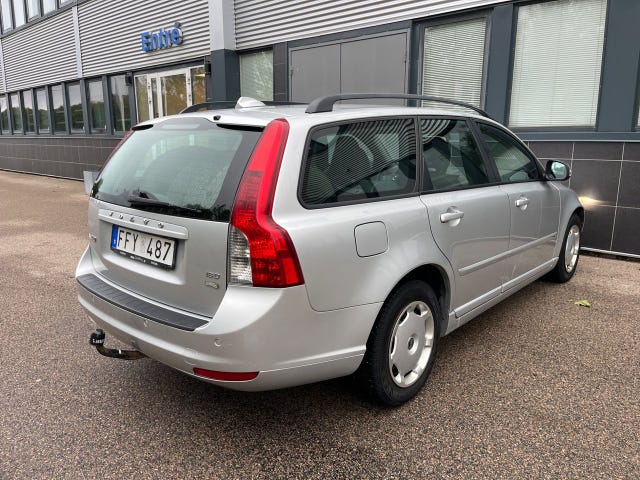 Volvo V50 2010 – bild 4