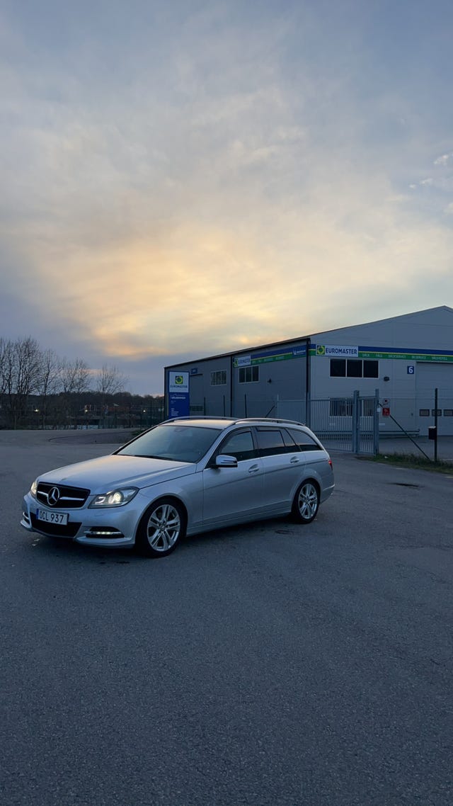 Mercedes-Benz C220 2013