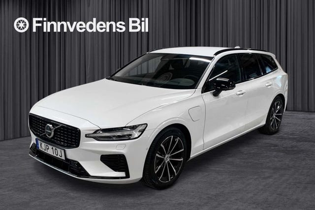 Volvo V60 2025