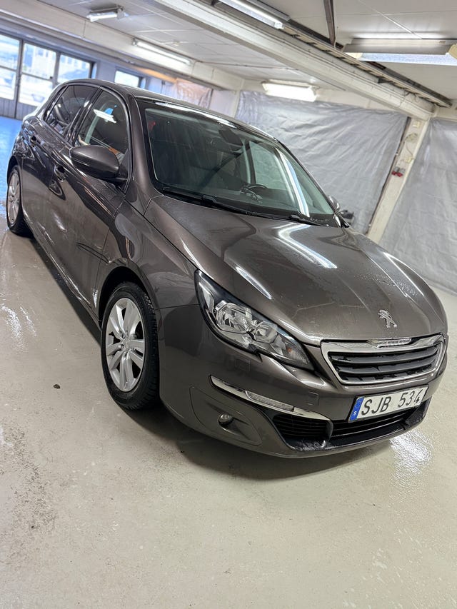 Peugeot 308 2013