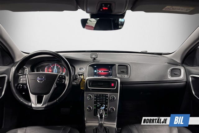 Volvo V60 2015 – bild 3