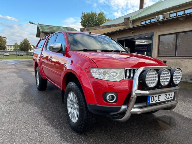 Mitsubishi L200 2014