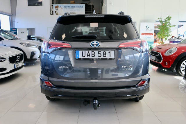 Toyota RAV4 2018 – bild 3