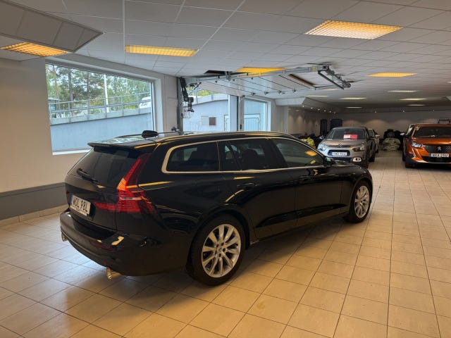 Volvo V60 2020 – bild 2