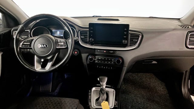 Kia Ceed 2021 – bild 4