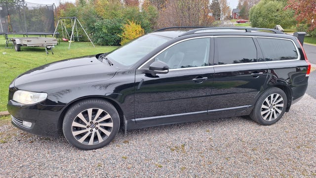 Volvo V70 2015
