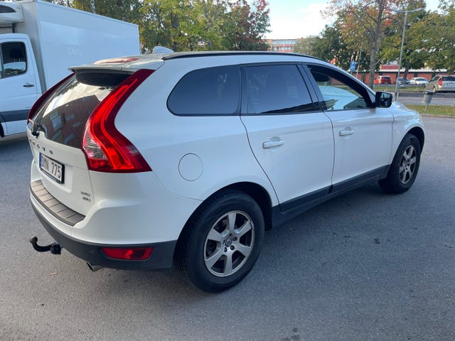 Volvo XC60 2010 – bild 3