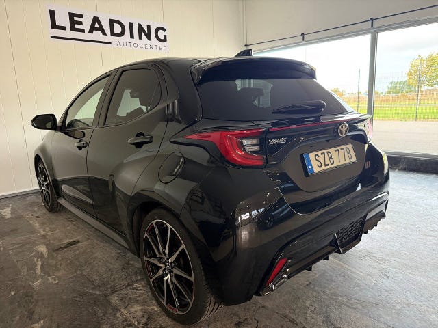 Toyota Yaris 2023 – bild 2