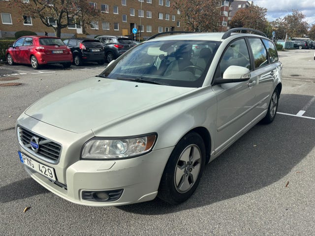 Volvo V50 2011 – bild 2
