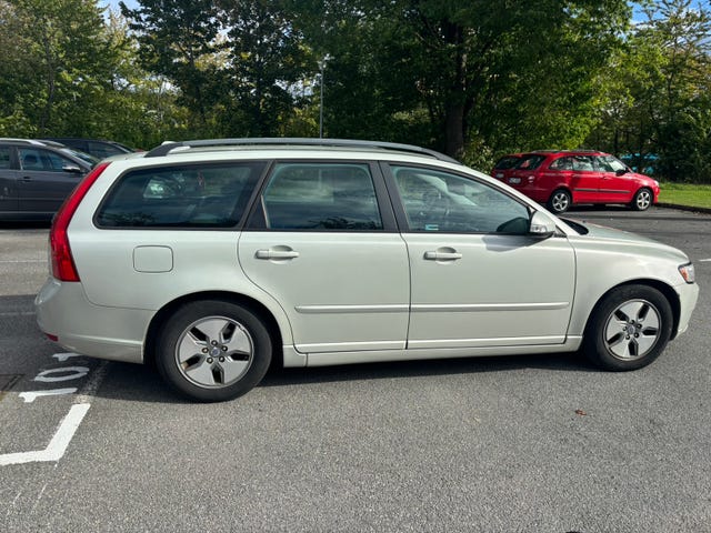Volvo V50 2011 – bild 3
