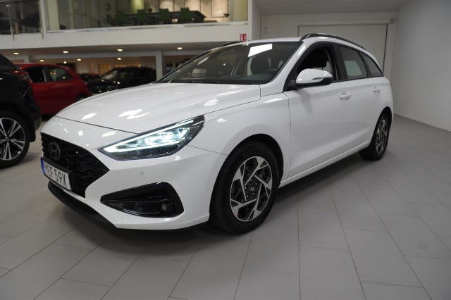Hyundai i30 2025