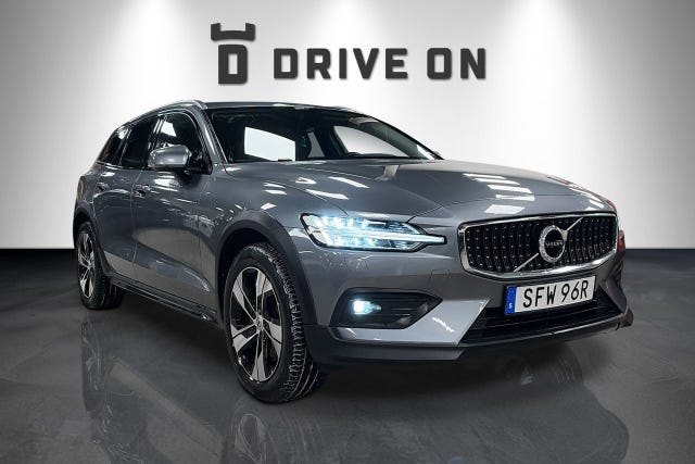 Volvo V60 Cross Country 2020 – bild 2
