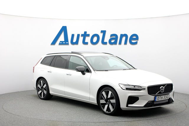 Volvo V60 2025