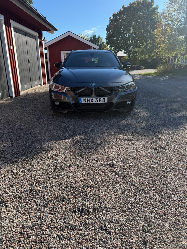 BMW 318d 2013 – bild 2
