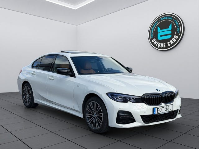 BMW 330e 2021