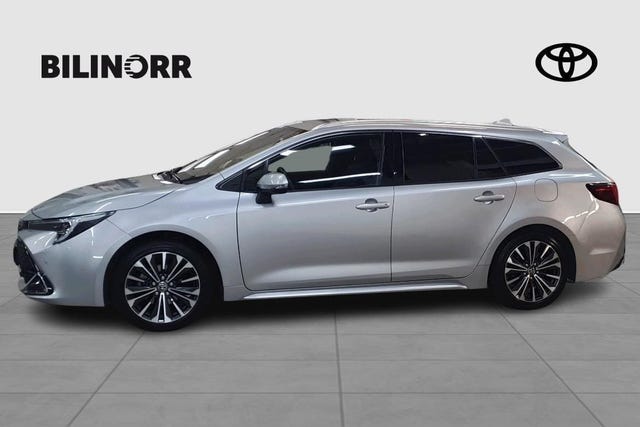 Toyota Corolla 2025 – bild 3